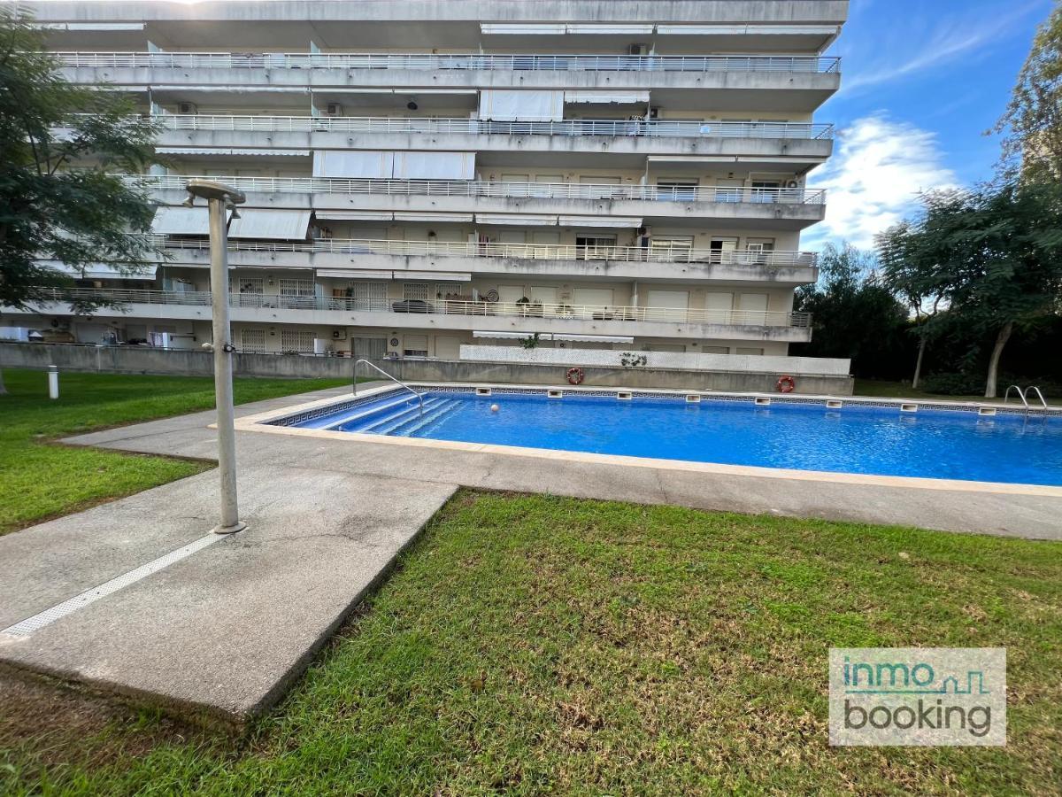 Villa Elvira Salou , Con Piscina Y Aparcamiento Gratis Esterno foto