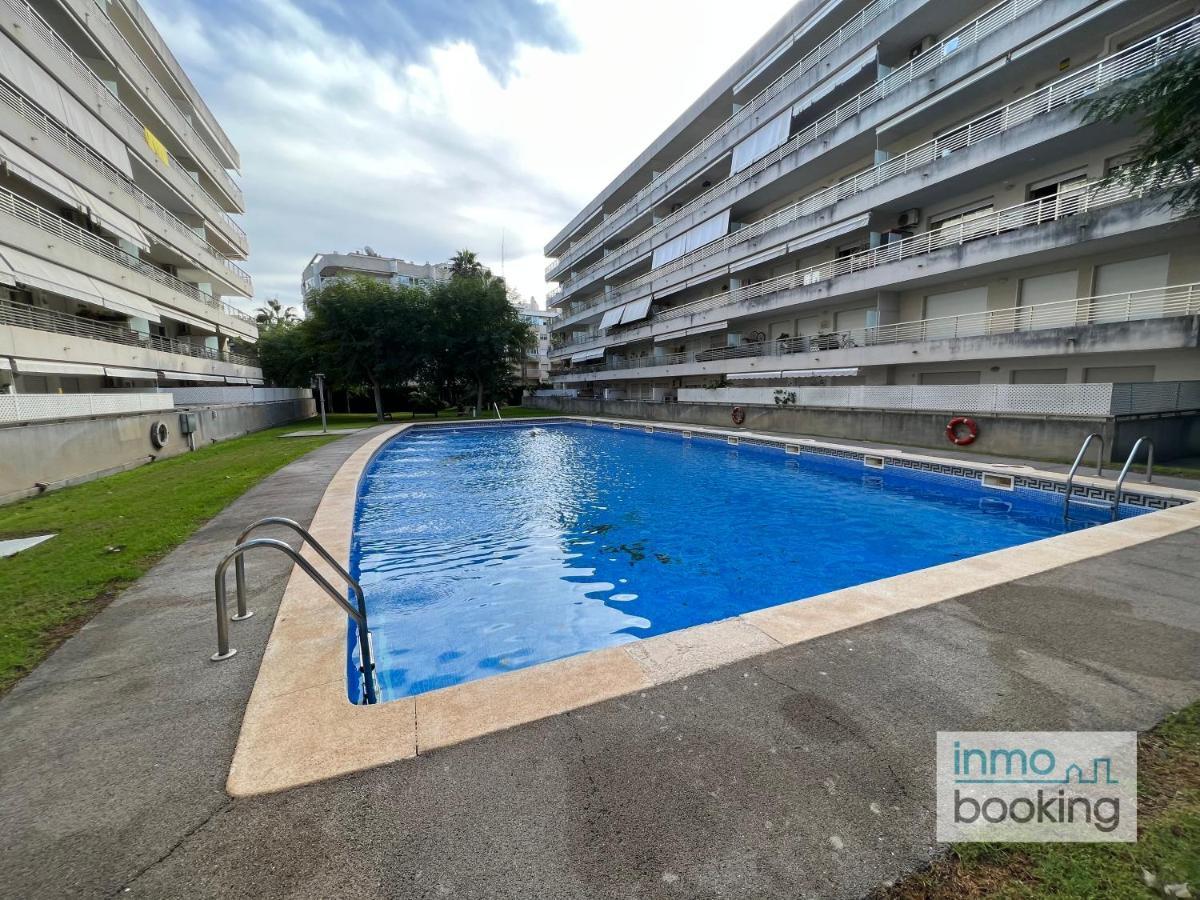 Villa Elvira Salou , Con Piscina Y Aparcamiento Gratis Esterno foto