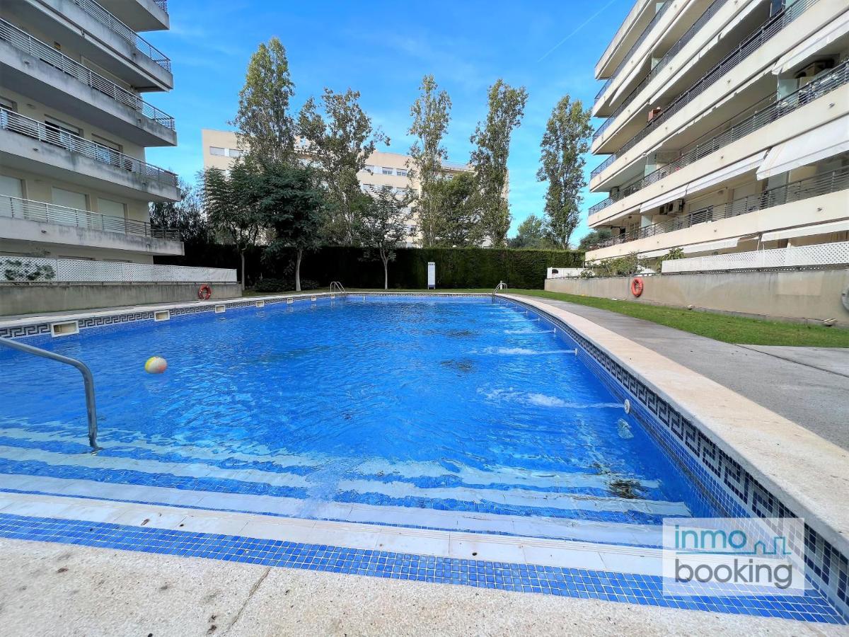 Villa Elvira Salou , Con Piscina Y Aparcamiento Gratis Esterno foto