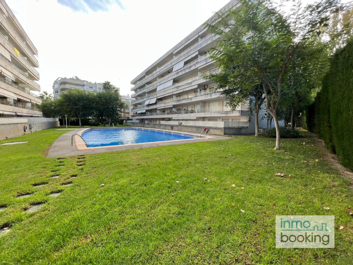 Villa Elvira Salou , Con Piscina Y Aparcamiento Gratis Esterno foto